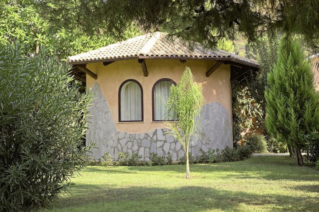 ホテル Bv Borgo Del Principe ザンブローネ エクステリア 写真